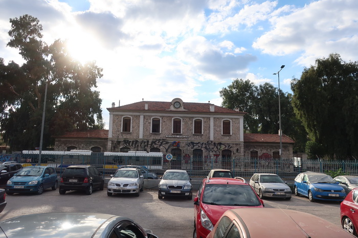 Старый железнодорожный вокзал в Пирее, Греция