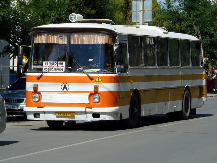 Автобус Лаз-699